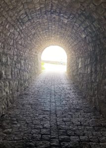 Tunnel mit Licht